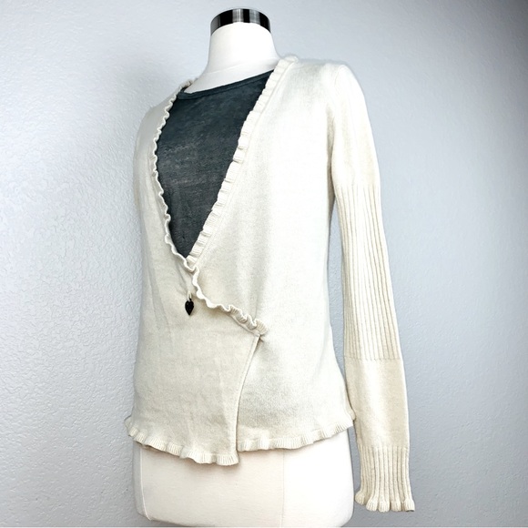 Shirt Passion Italia Women's Beige Ruffle Cardigan Sweater Size M Made In Italy - Picture 4 of 10